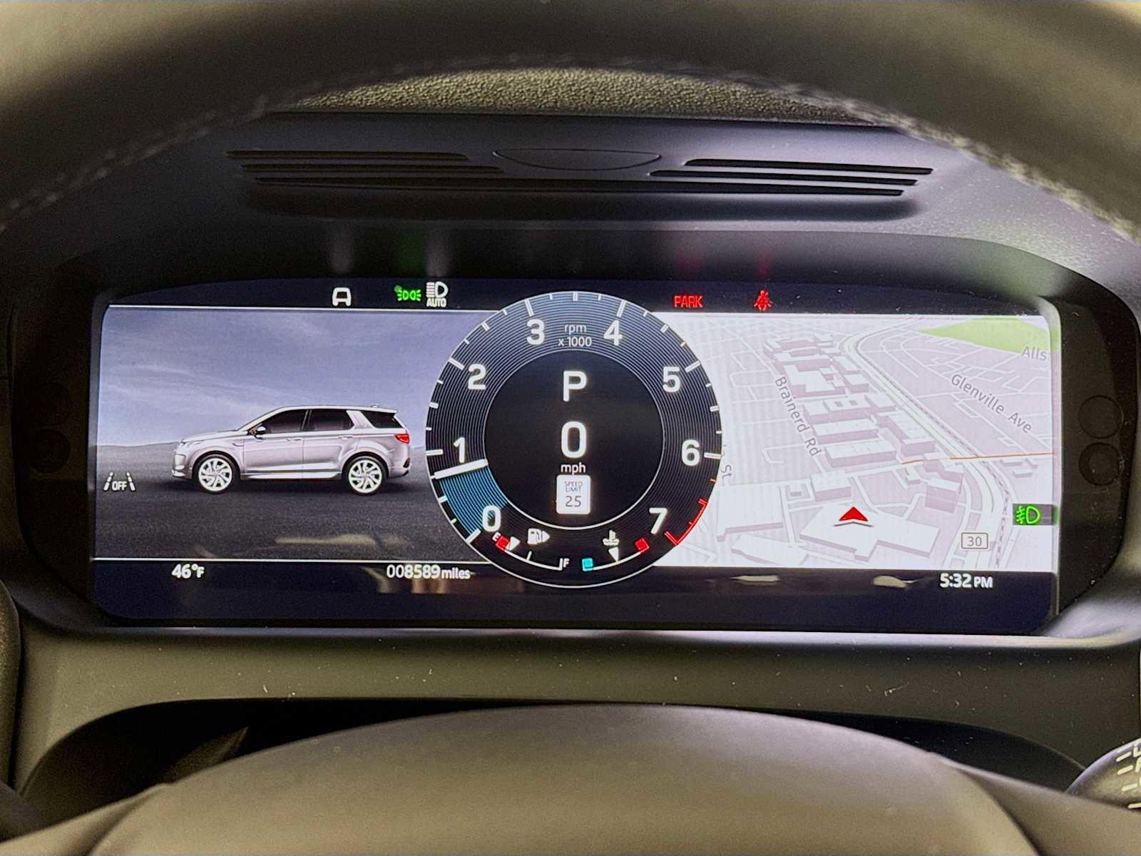 Used 2025 Land Rover Discovery Sport S image 11