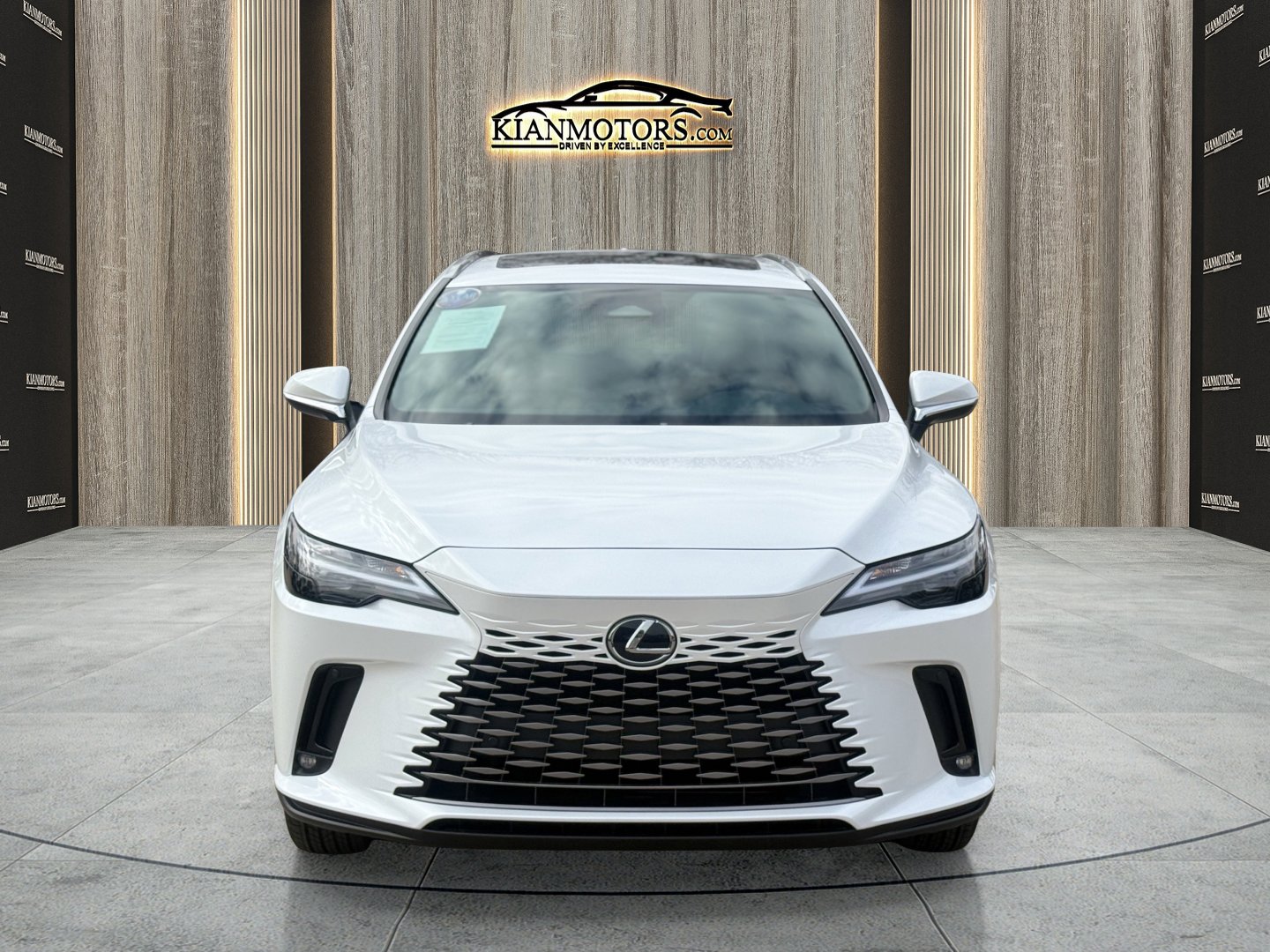 Used 2026 Lexus RX 350 FWD image 2