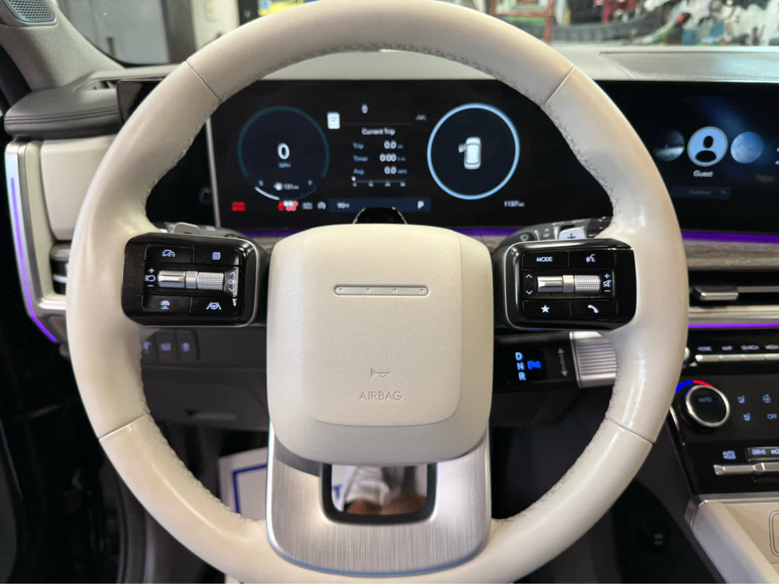 Used 2024 Hyundai Santa Fe Limited image 17