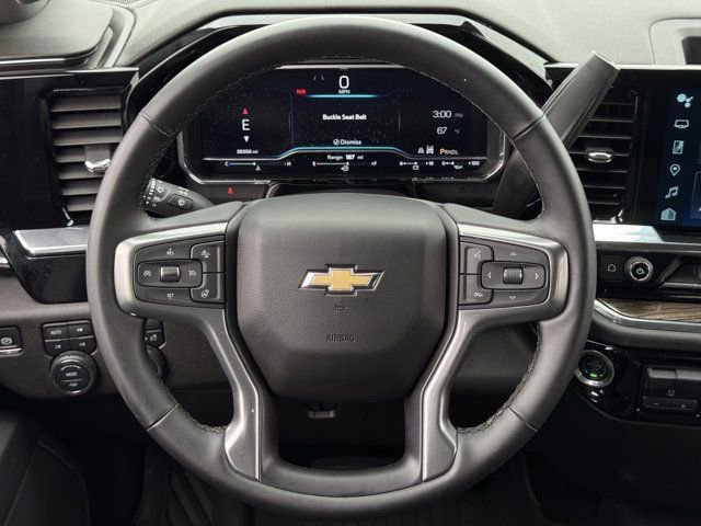 Used 2024 Chevrolet Silverado 1500 LT AWD/4WD image 13