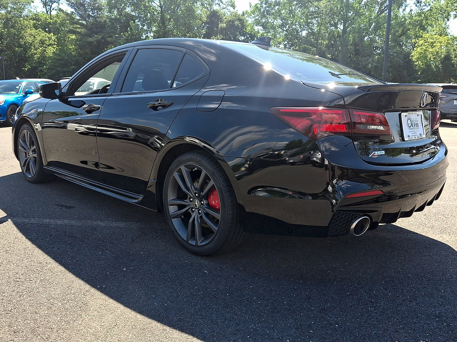 Used 2018 Acura TLX V6 w/ Technology & A-SPEC Pkg AWD/4WD image 4