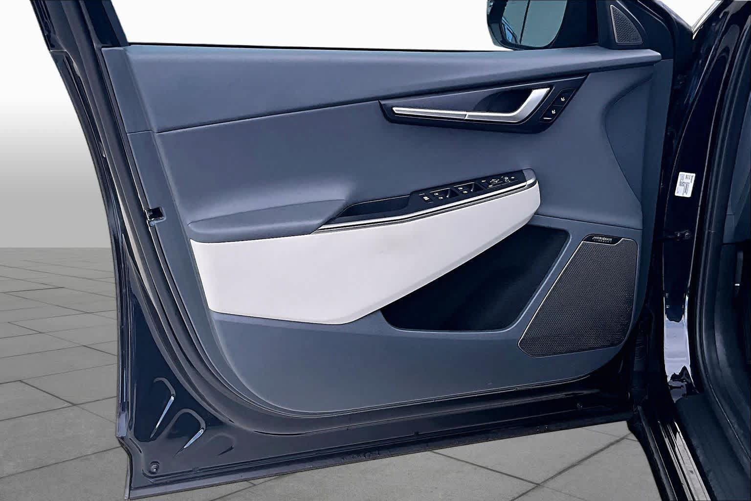 Certified 2023 Kia EV6 Wind w/ Wind Technology Package RWD image 19