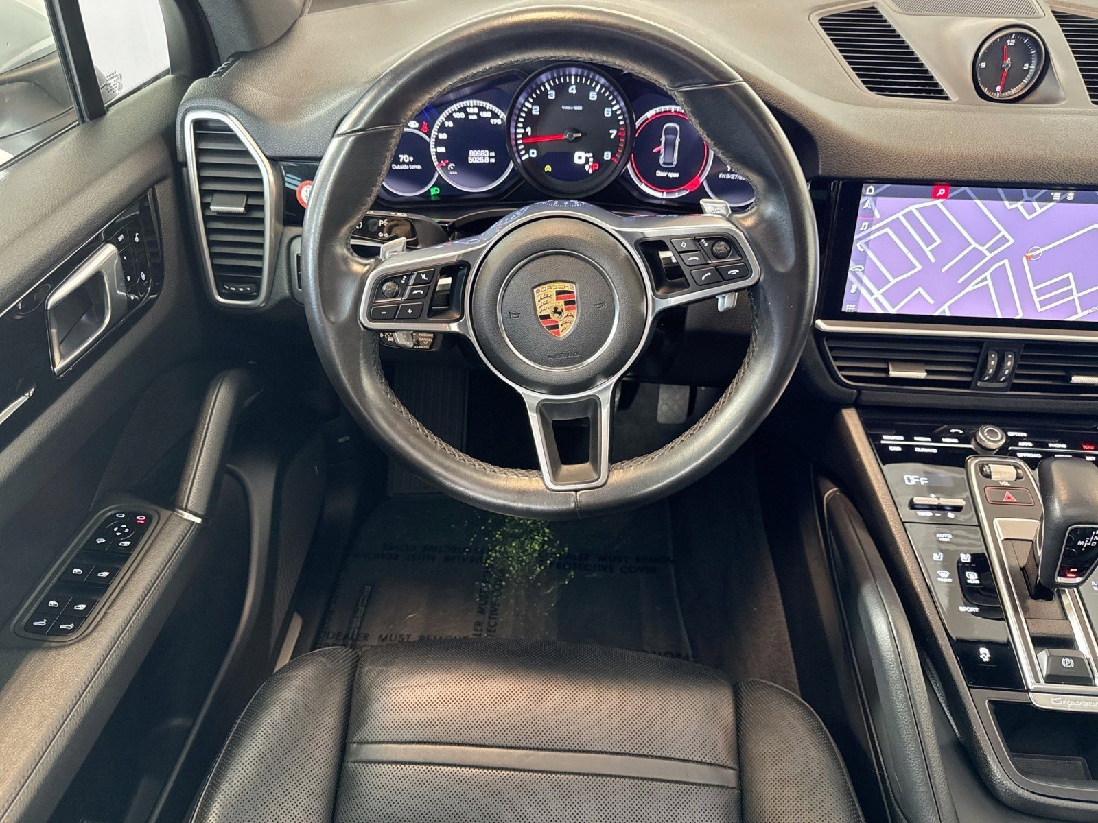 Used 2019 Porsche Cayenne image 25
