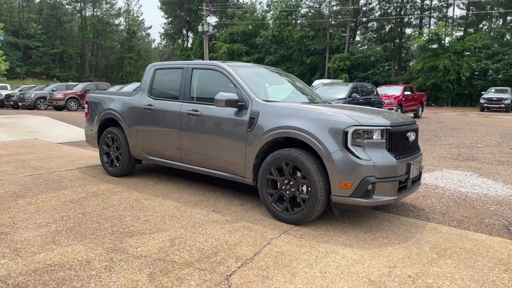 New 2025 Ford Maverick Lobo image 8