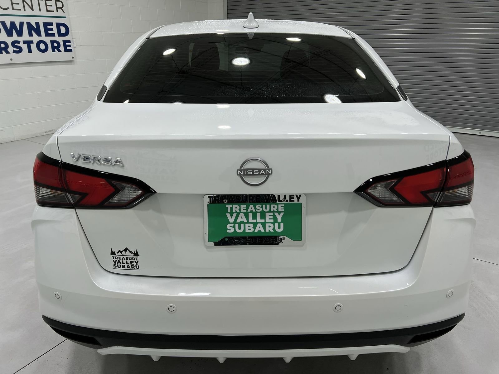 Used 2025 Nissan Versa SV w/ Trunk Package image 7