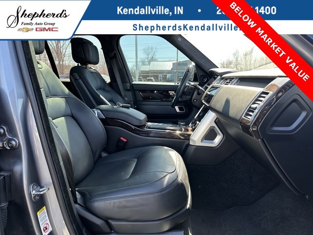Used 2022 Land Rover Range Rover Westminster Edition image 7
