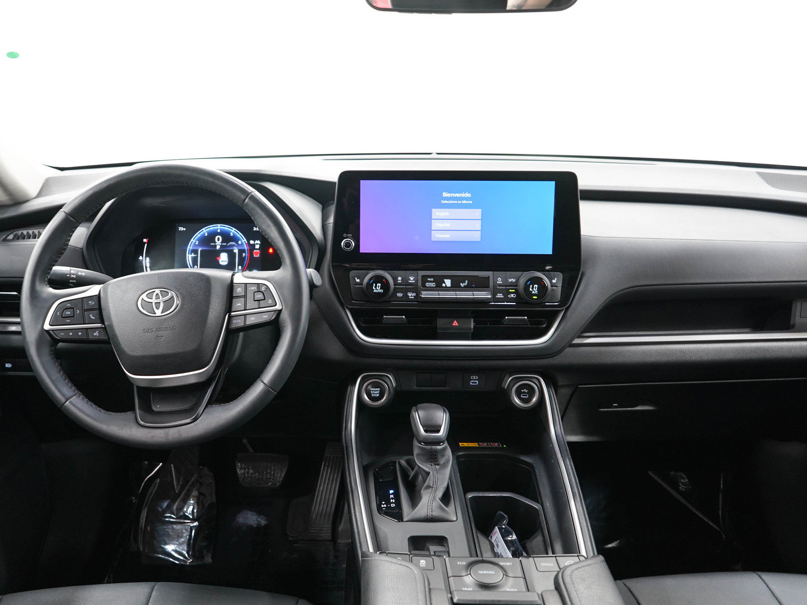 Used 2024 Toyota Grand Highlander AWD image 17