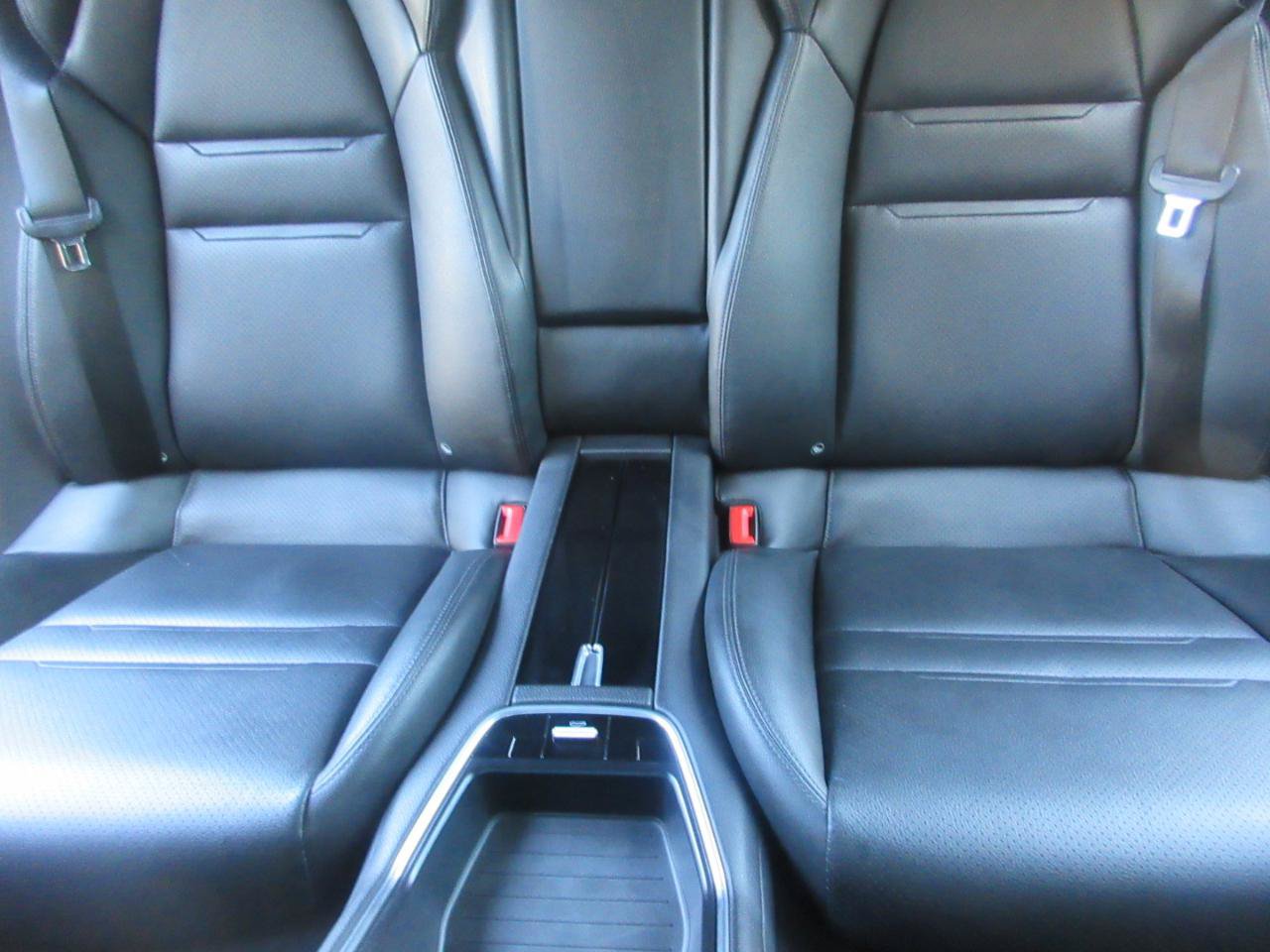 Used 2019 Porsche Panamera RWD image 44