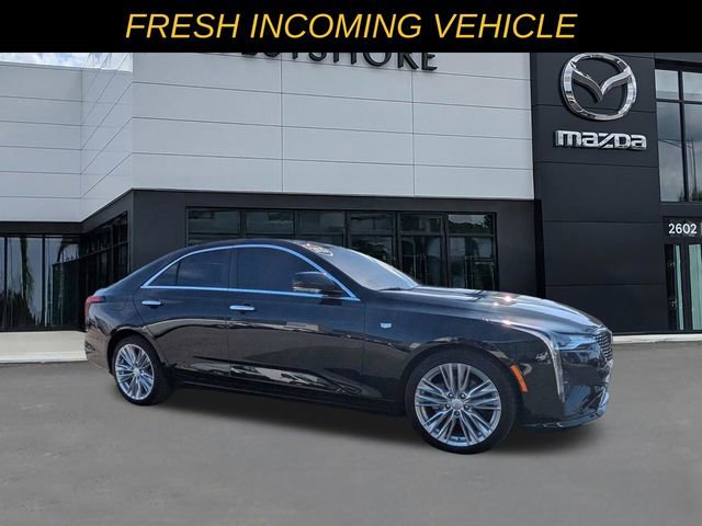 Used 2025 Cadillac CT4 Premium Luxury RWD image 1