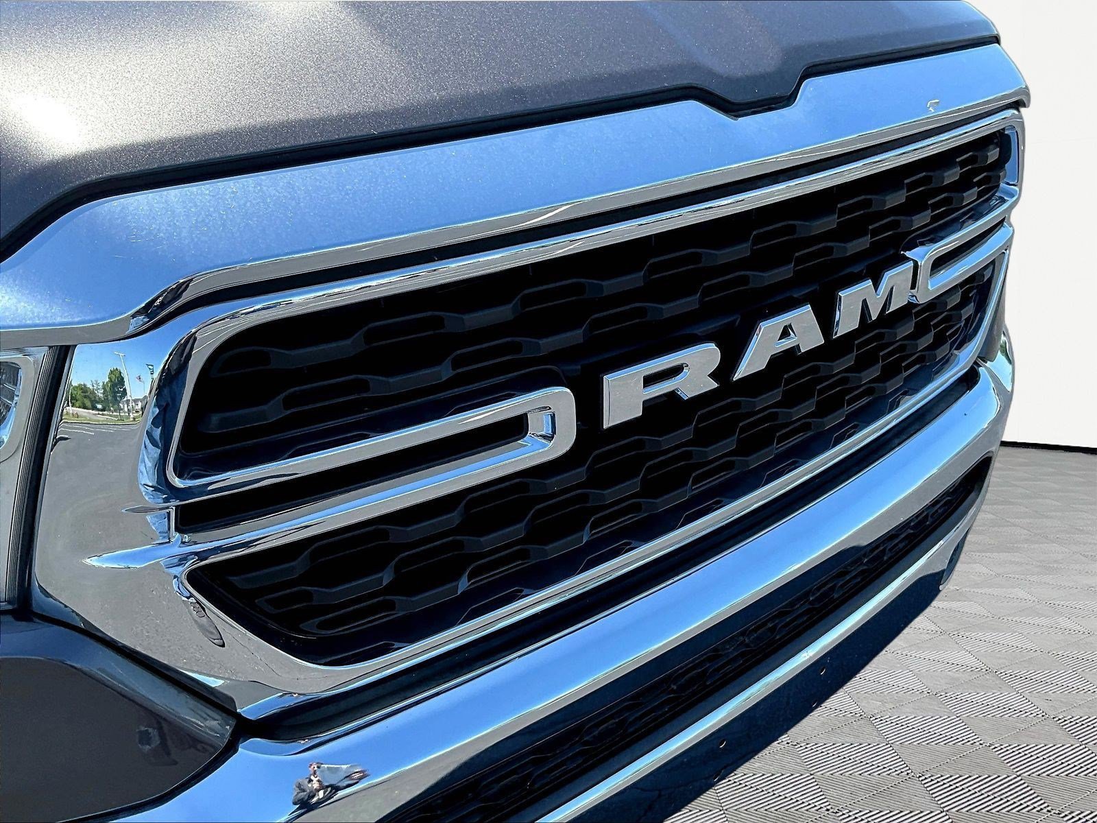 Used 2023 RAM 1500 Big Horn AWD/4WD image 33