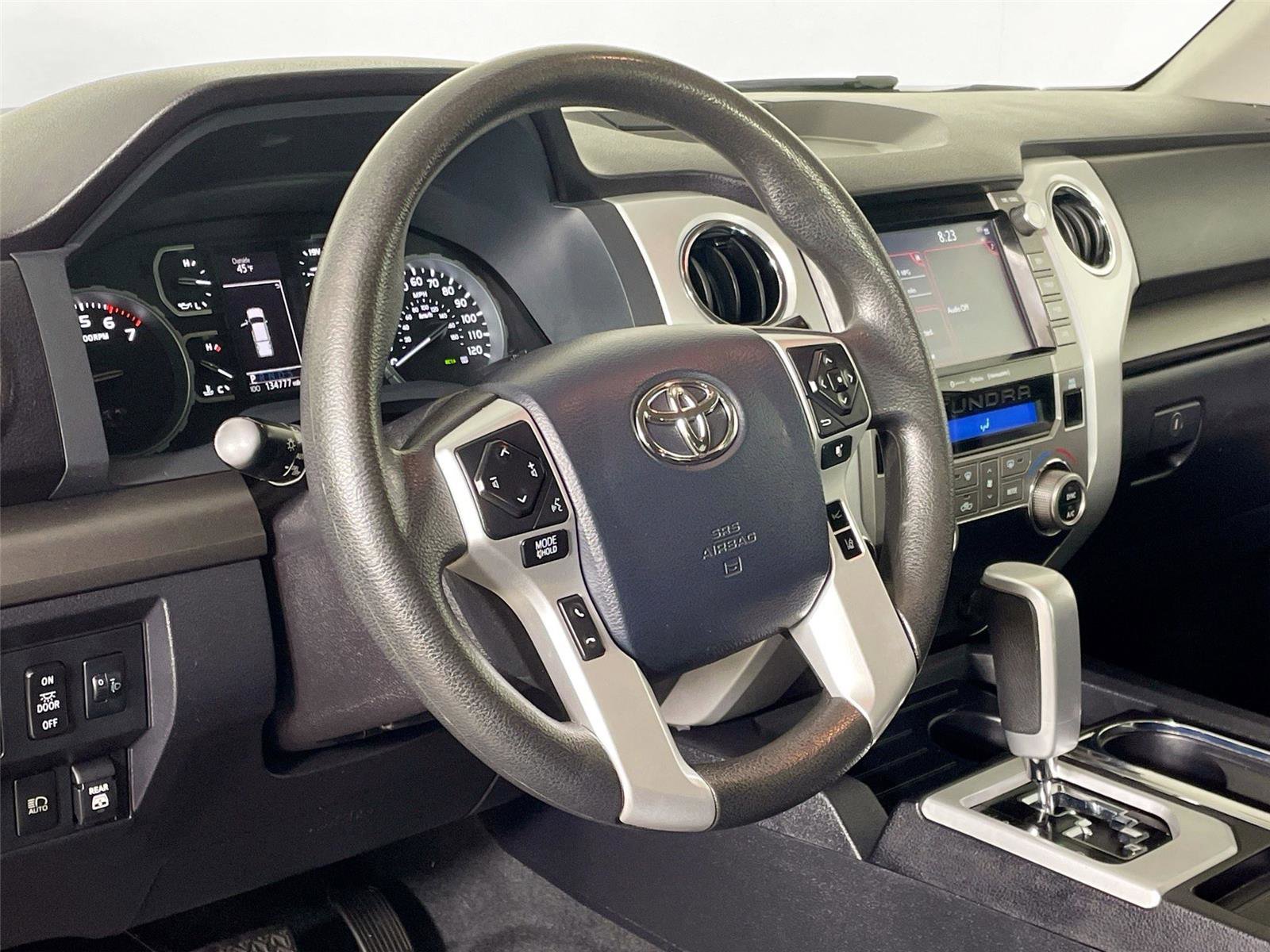 Used 2020 Toyota Tundra SR5 w/ TRD Off-Road Package AWD/4WD image 17
