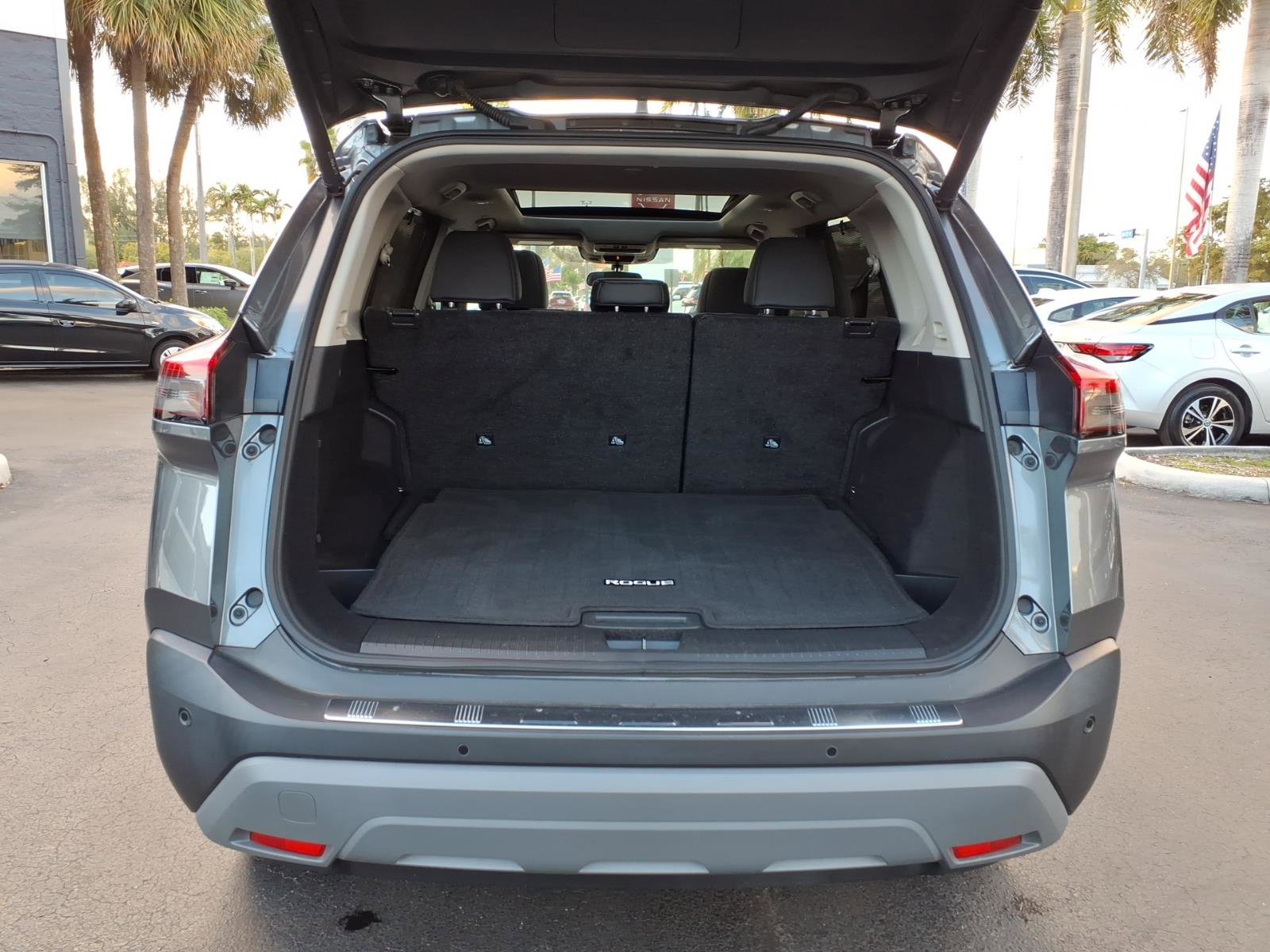 Certified 2023 Nissan Rogue SV w/ SV Premium B Package image 33