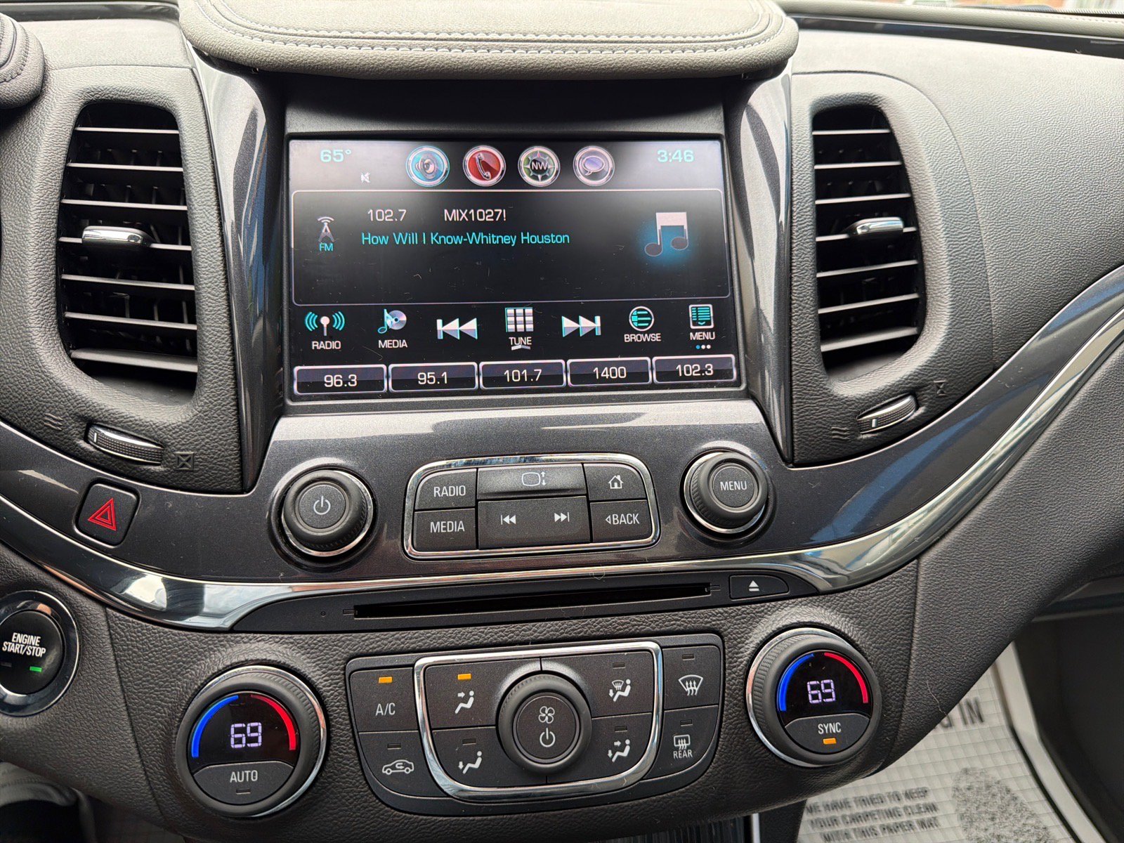 Used 2018 Chevrolet Impala Premier w/ Premier Confidence Package FWD image 16