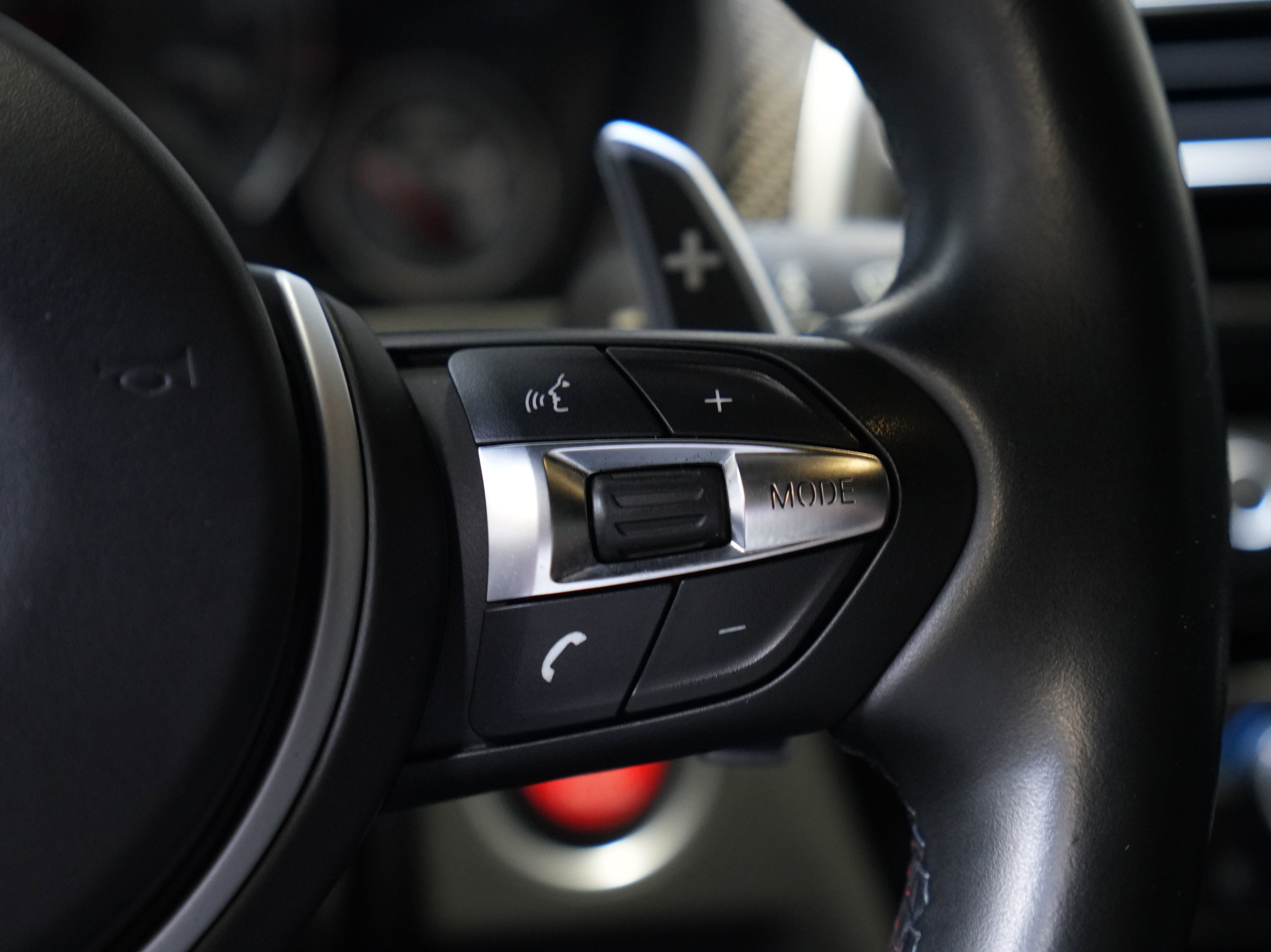 Used 2016 BMW M3 image 42