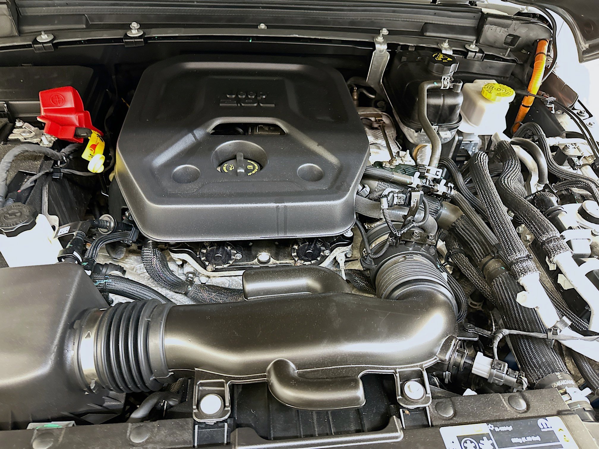 Used 2023 Jeep Wrangler Sahara image 34