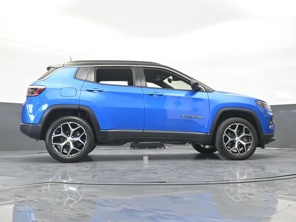 Used 2024 Jeep Compass Limited AWD/4WD image 63