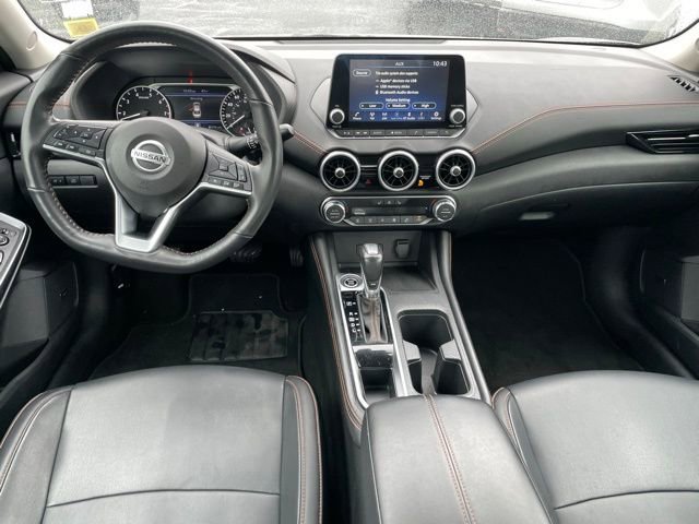 Used 2023 Nissan Sentra SR w/ SR Premium Package FWD image 10