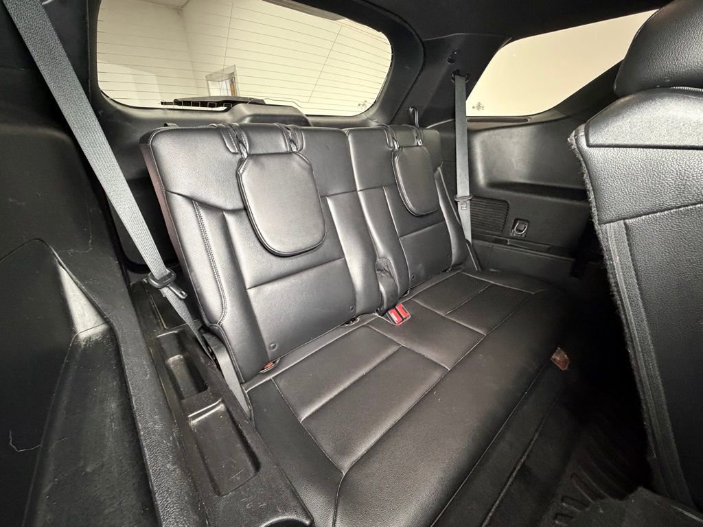 Used 2020 Ford Explorer XLT w/ Equipment Group 202A image 9