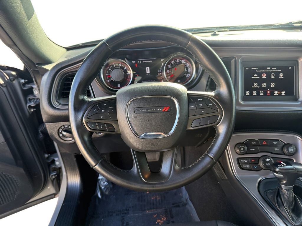 Used 2023 Dodge Challenger SXT image 13