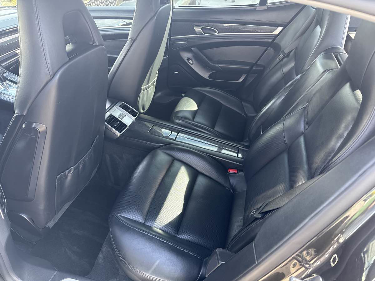 Used 2012 Porsche Panamera S RWD image 13