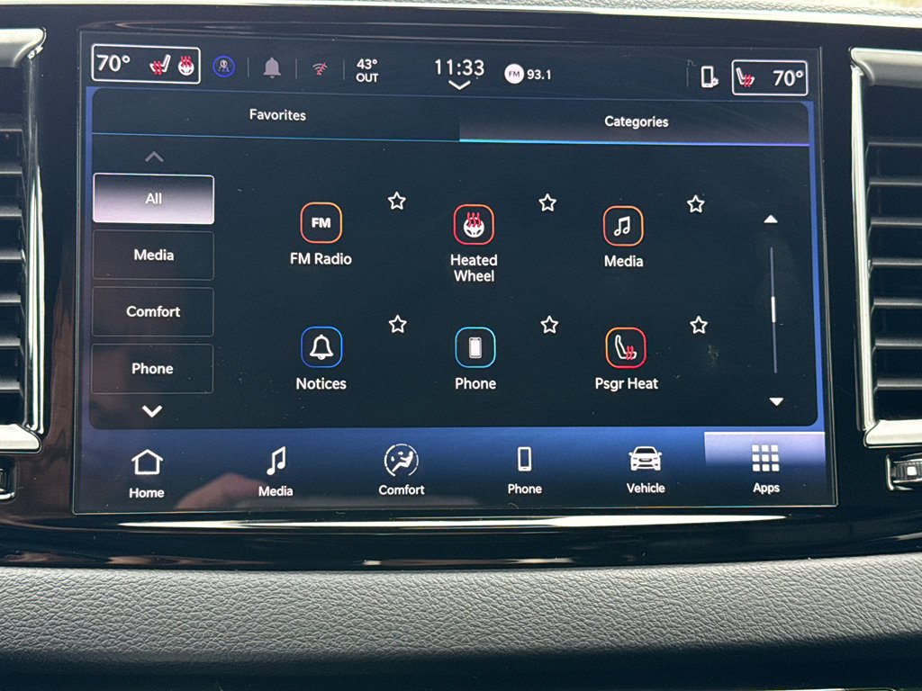 Used 2025 Chrysler Pacifica Select FWD image 26