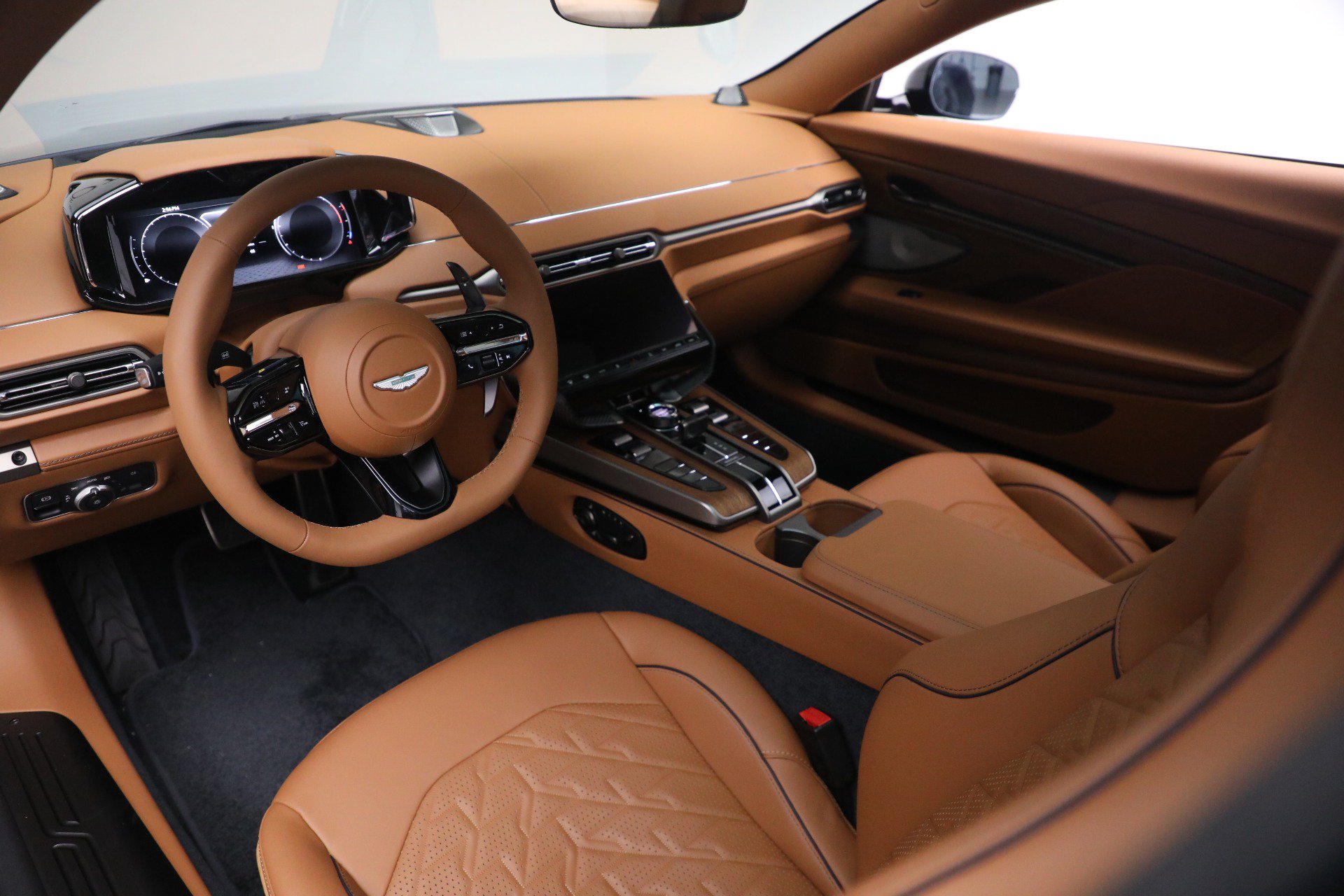 New 2026 Aston Martin Vanquish RWD image 22
