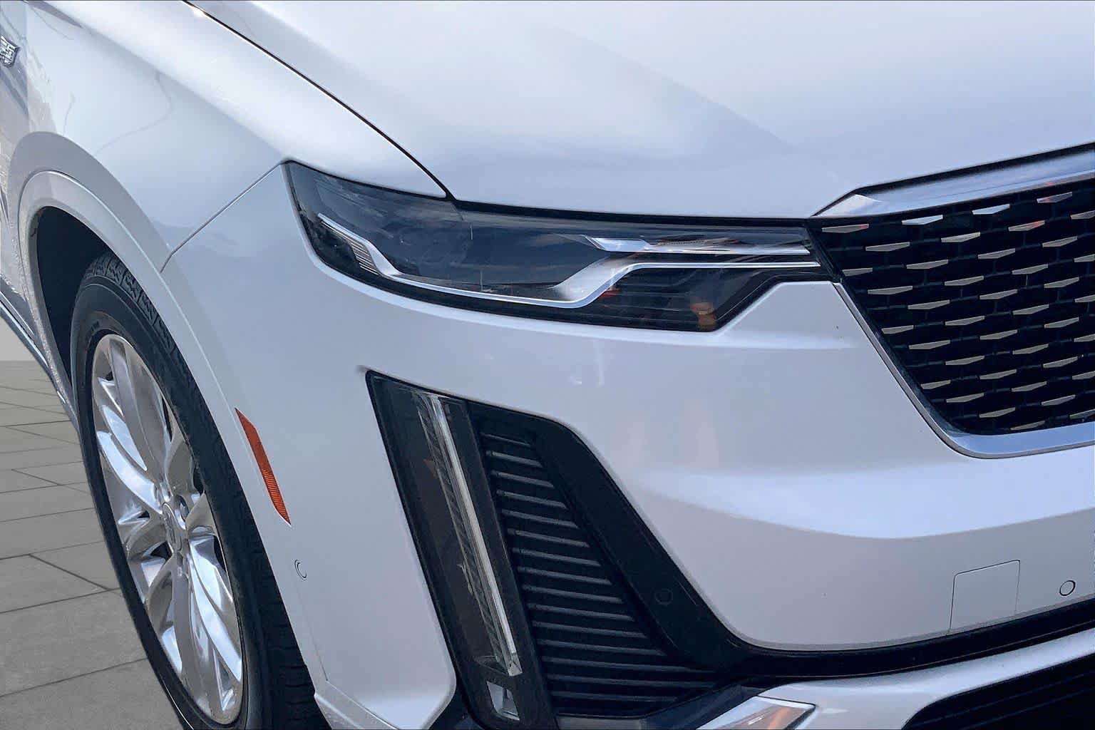 Used 2020 Cadillac XT6 Premium Luxury FWD image 28