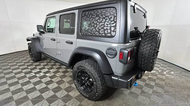 Used 2023 Jeep Wrangler Unlimited w/ Cold Weather Group AWD/4WD image 5