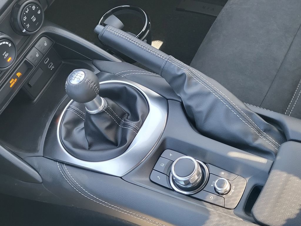 New 2025 MAZDA MX-5 Miata Club w/ Brembo/BBS Recaro Package image 14
