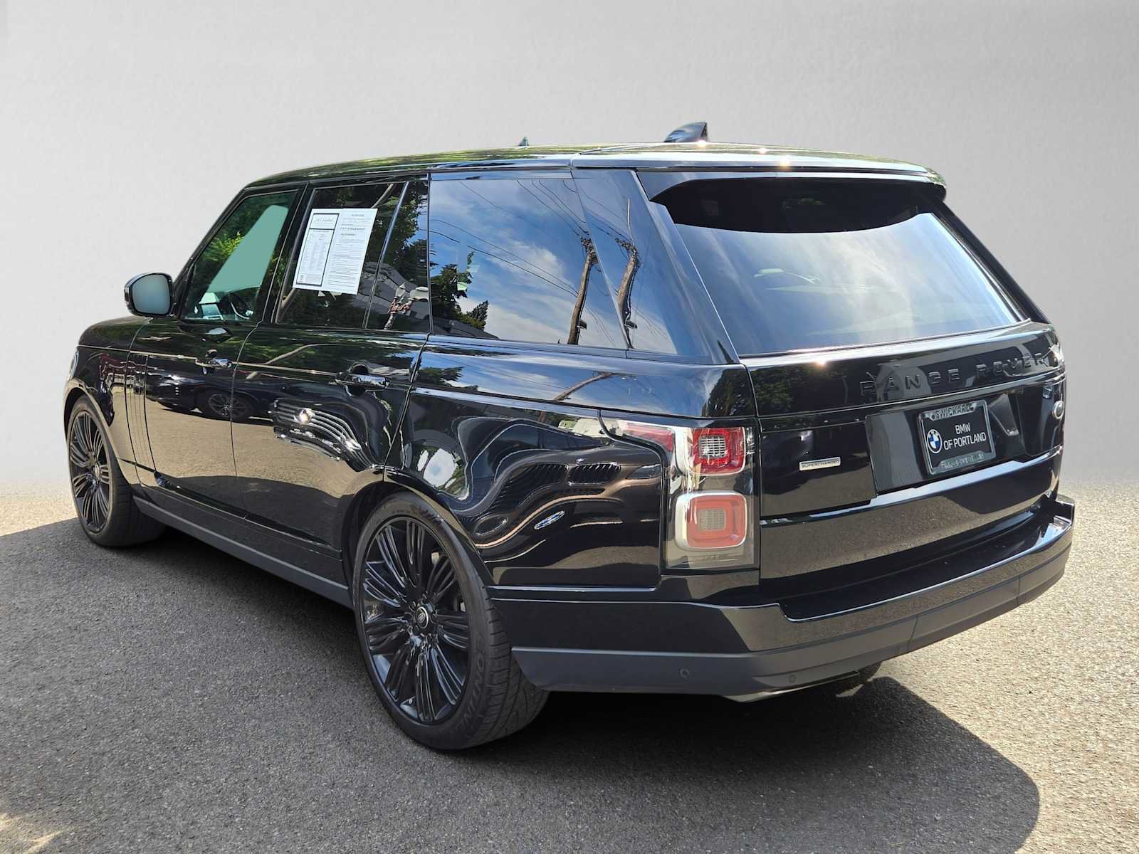 Used 2019 Land Rover Range Rover Supercharged AWD/4WD image 5