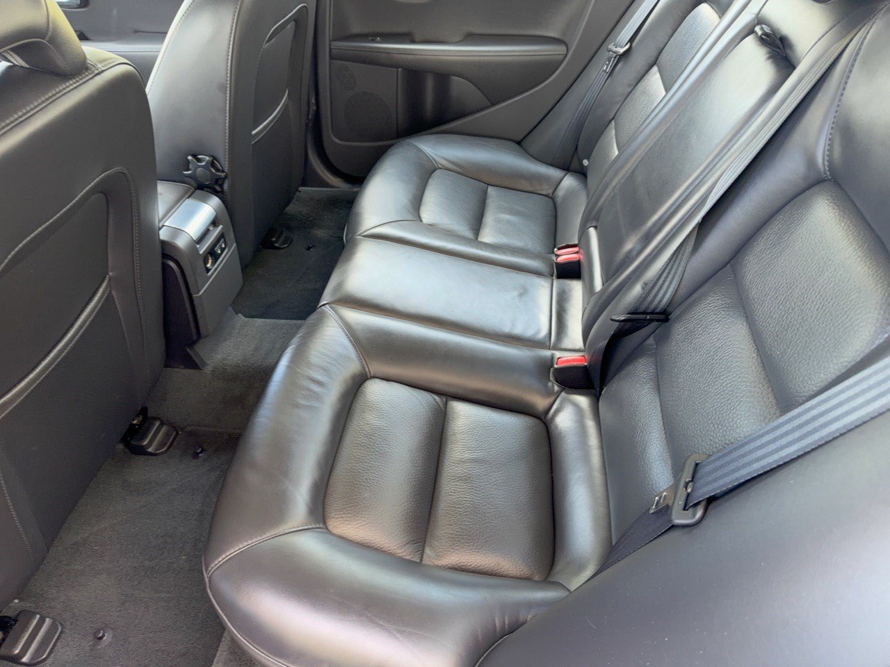 Used 2013 Volvo S80 3.2 FWD image 25
