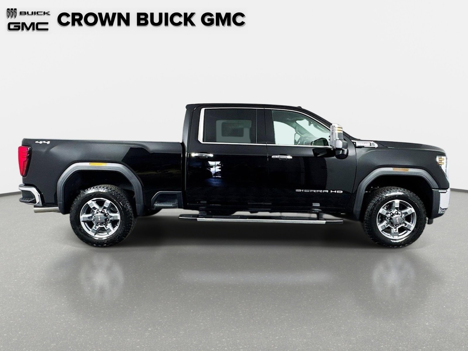 Certified 2025 GMC Sierra 2500 SLT w/ SLT Premium Package image 8