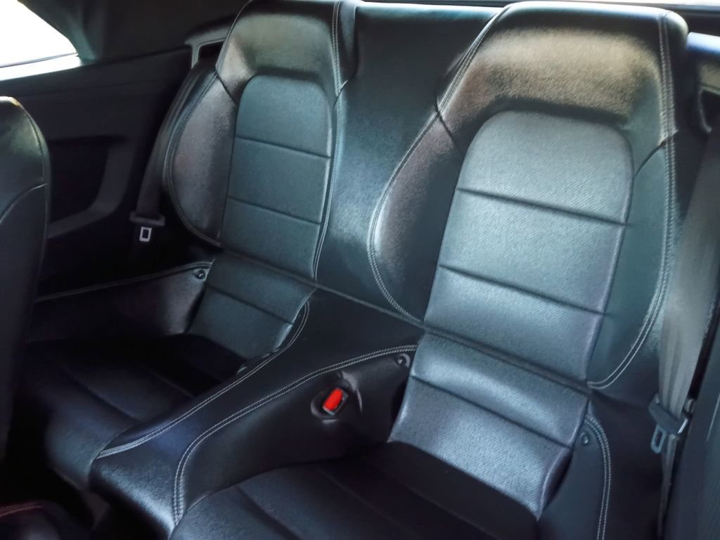 Used 2022 Ford Mustang Premium image 22