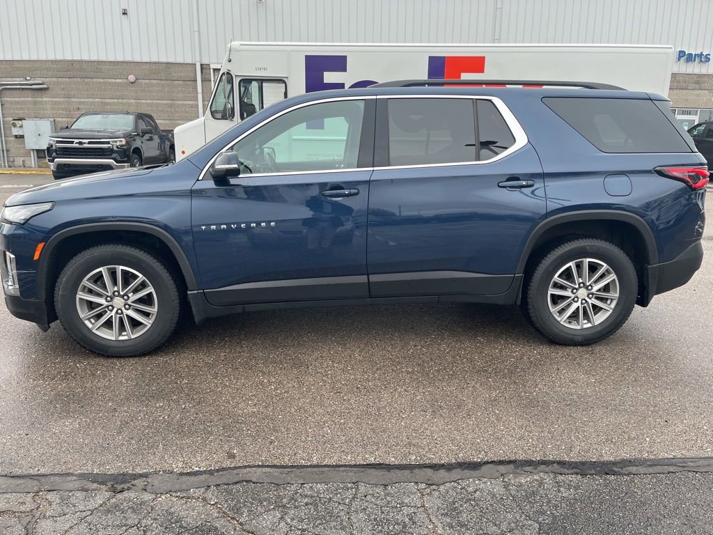 Used 2023 Chevrolet Traverse LT w/ LPO, Floor Liner Package AWD/4WD image 5