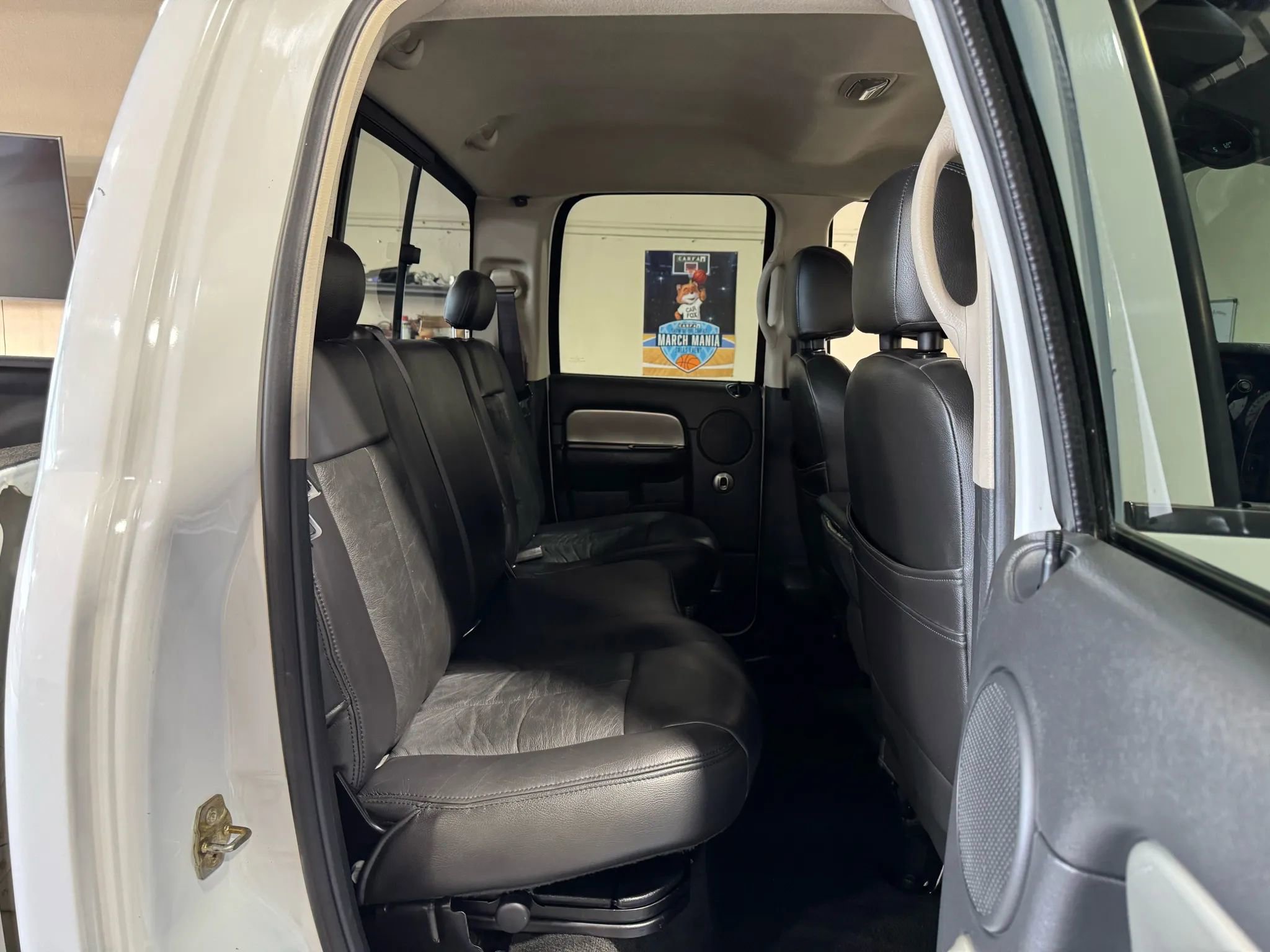 Used 2005 Dodge Ram 2500 Truck SLT w/ Trailer Tow Group AWD/4WD image 17