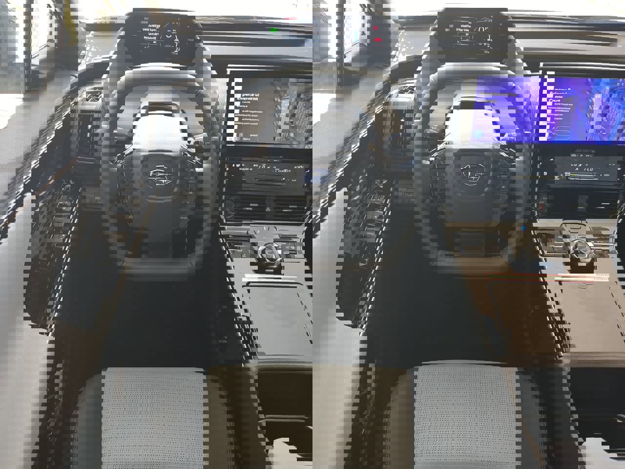 New 2025 Subaru Solterra Touring w/ Touring Package image 15