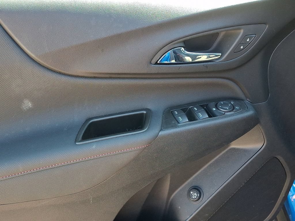 Used 2024 Chevrolet Equinox RS AWD/4WD image 11