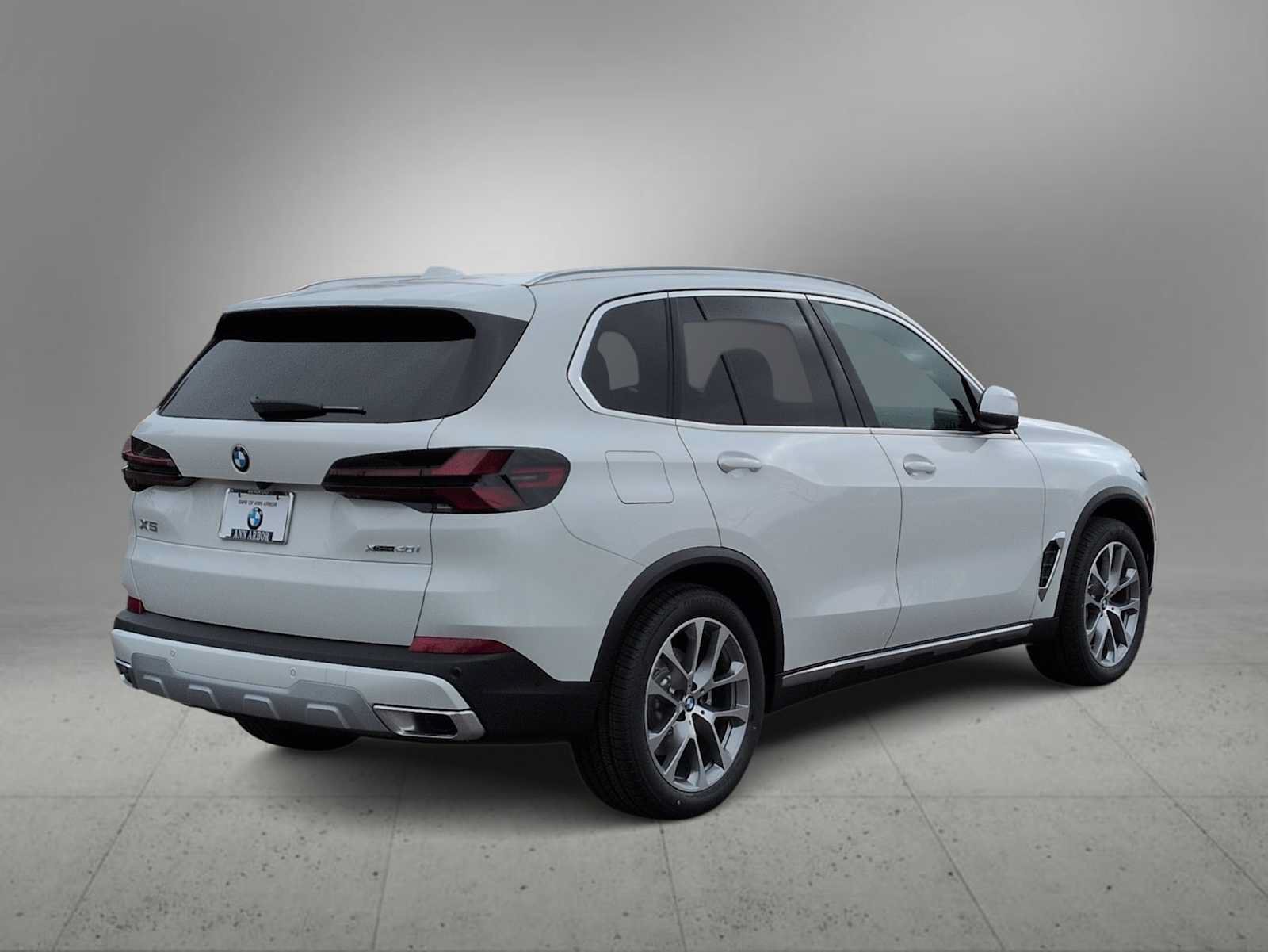 Used 2026 BMW X5 xDrive40i w/ Premium Package AWD/4WD image 8