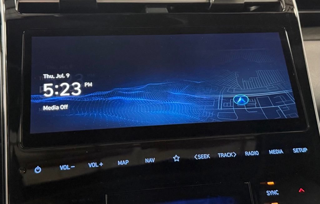 Used 2022 Hyundai Santa Cruz Limited AWD/4WD image 18