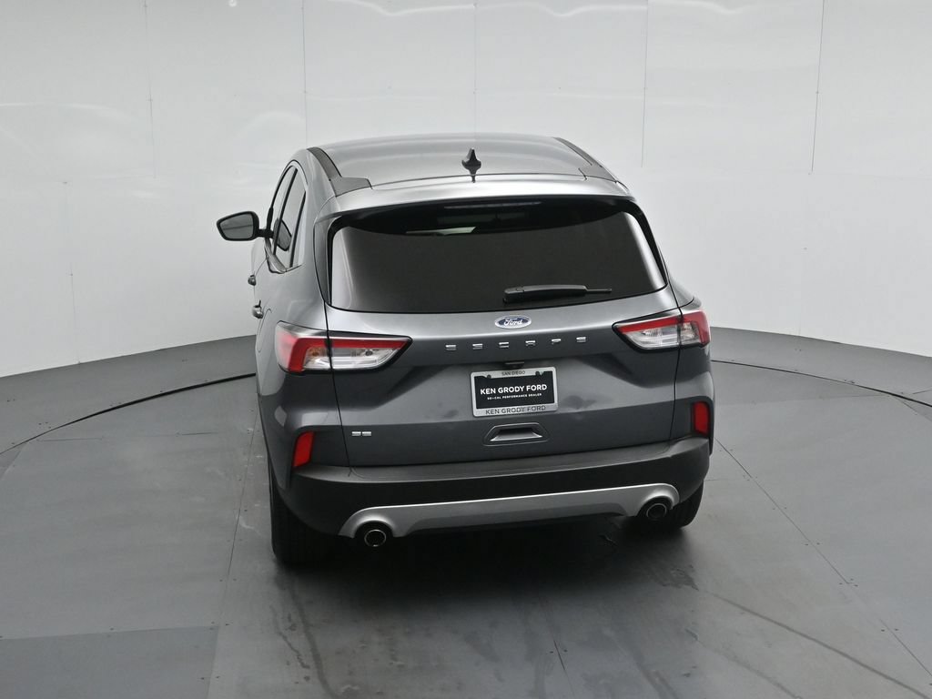 Certified 2022 Ford Escape SE w/ Convenience Package FWD image 38