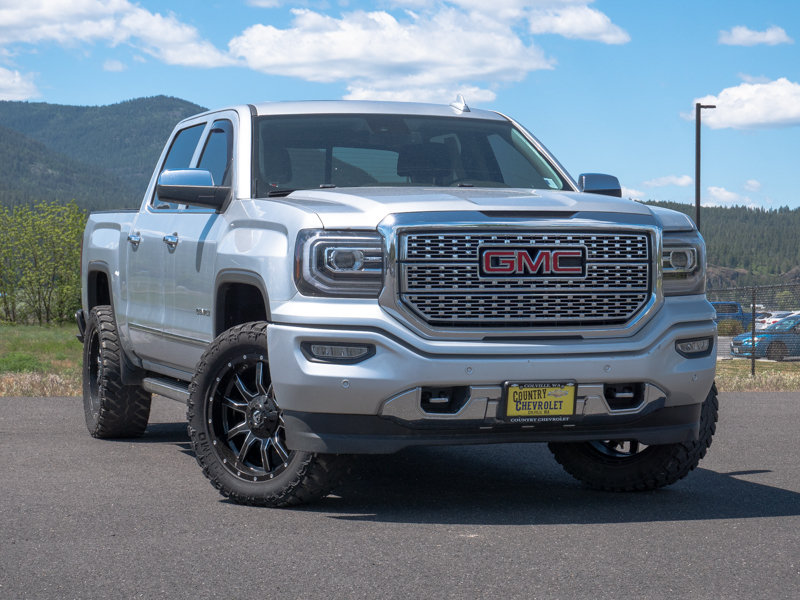 Used 2018 GMC Sierra 1500 Denali w/ Denali Ultimate Package AWD/4WD image 1