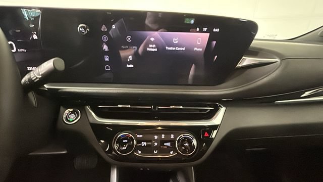 Used 2024 Buick Envista Sport Touring w/ Convenience I Package FWD image 23