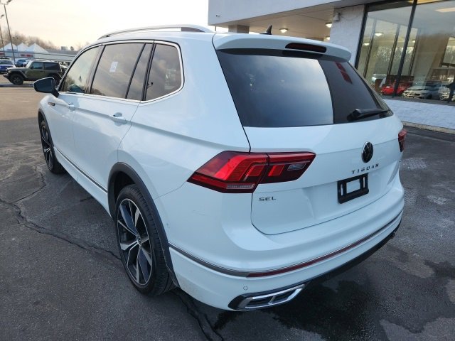 Used 2024 Volkswagen Tiguan SEL R-Line image 4