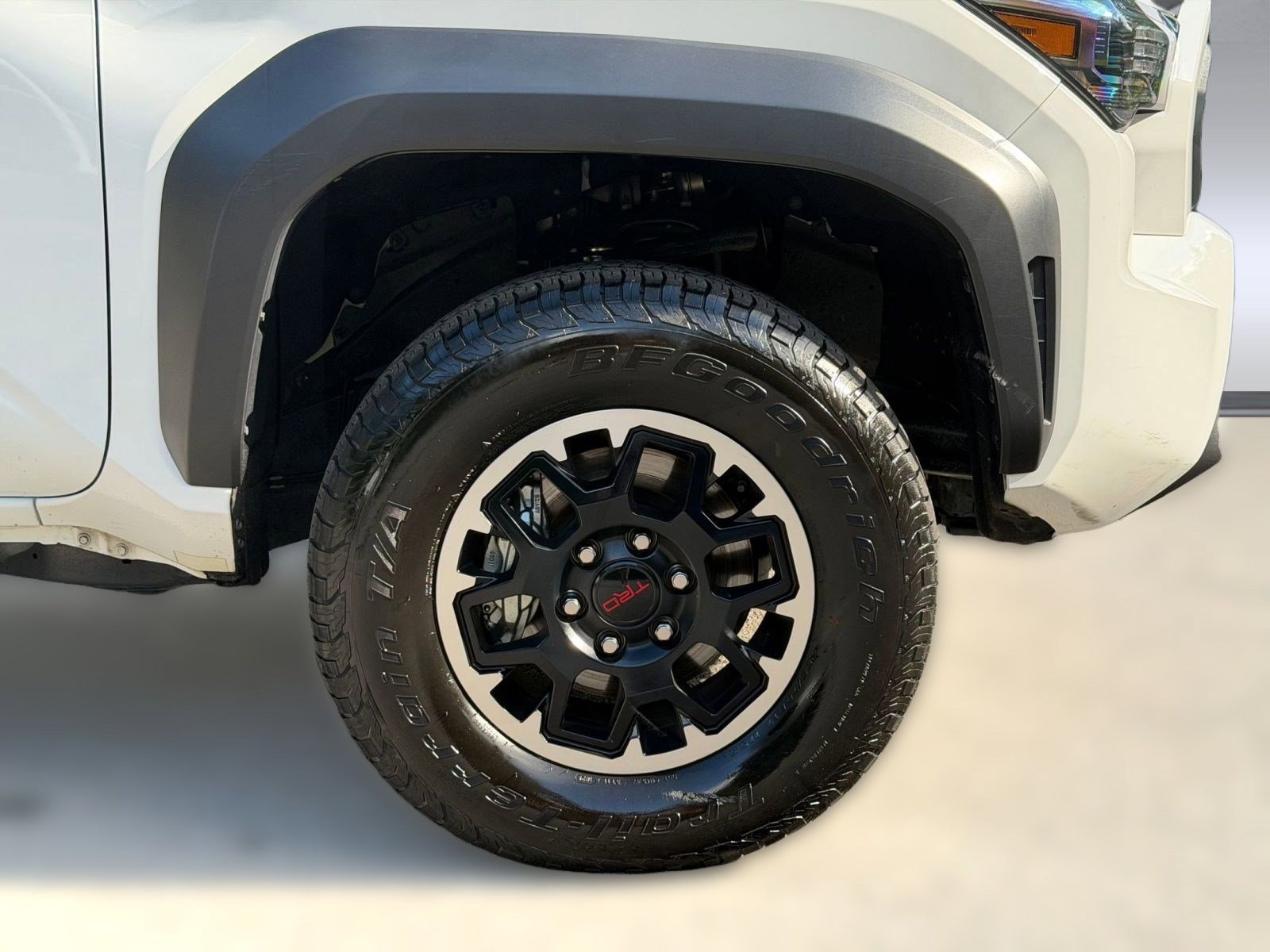 Used 2025 Toyota Tacoma TRD Off-Road AWD/4WD image 11
