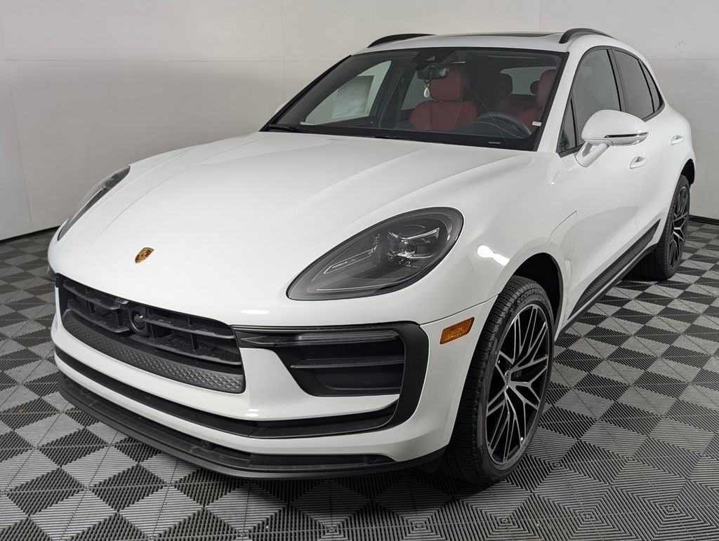 New 2026 Porsche Macan AWD/4WD image 1