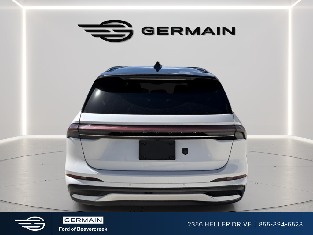 Used 2024 Lincoln Nautilus Reserve w/ Equipment Group 202A AWD/4WD image 6