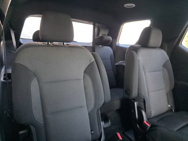 Used 2023 Chevrolet Traverse LT FWD image 20