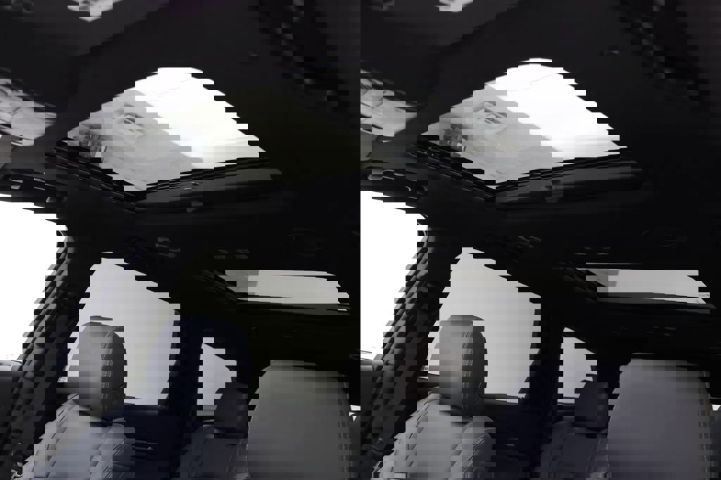 Used 2023 Buick Enclave Essence w/ Experience Buick Package image 17