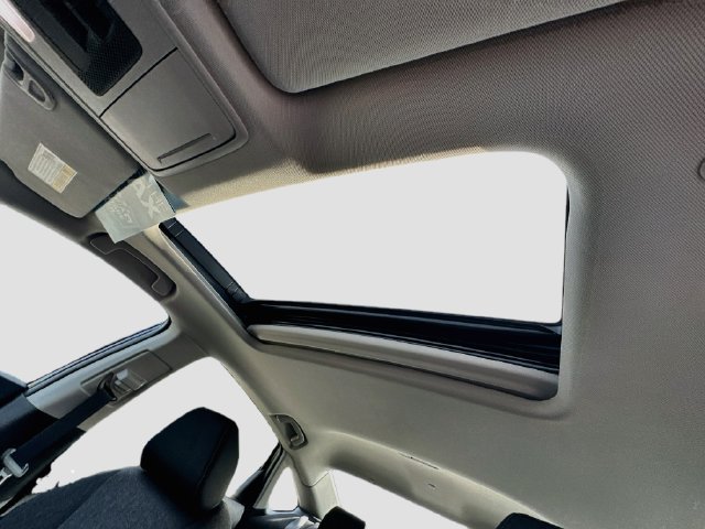 Certified 2023 Honda Accord EX image 25