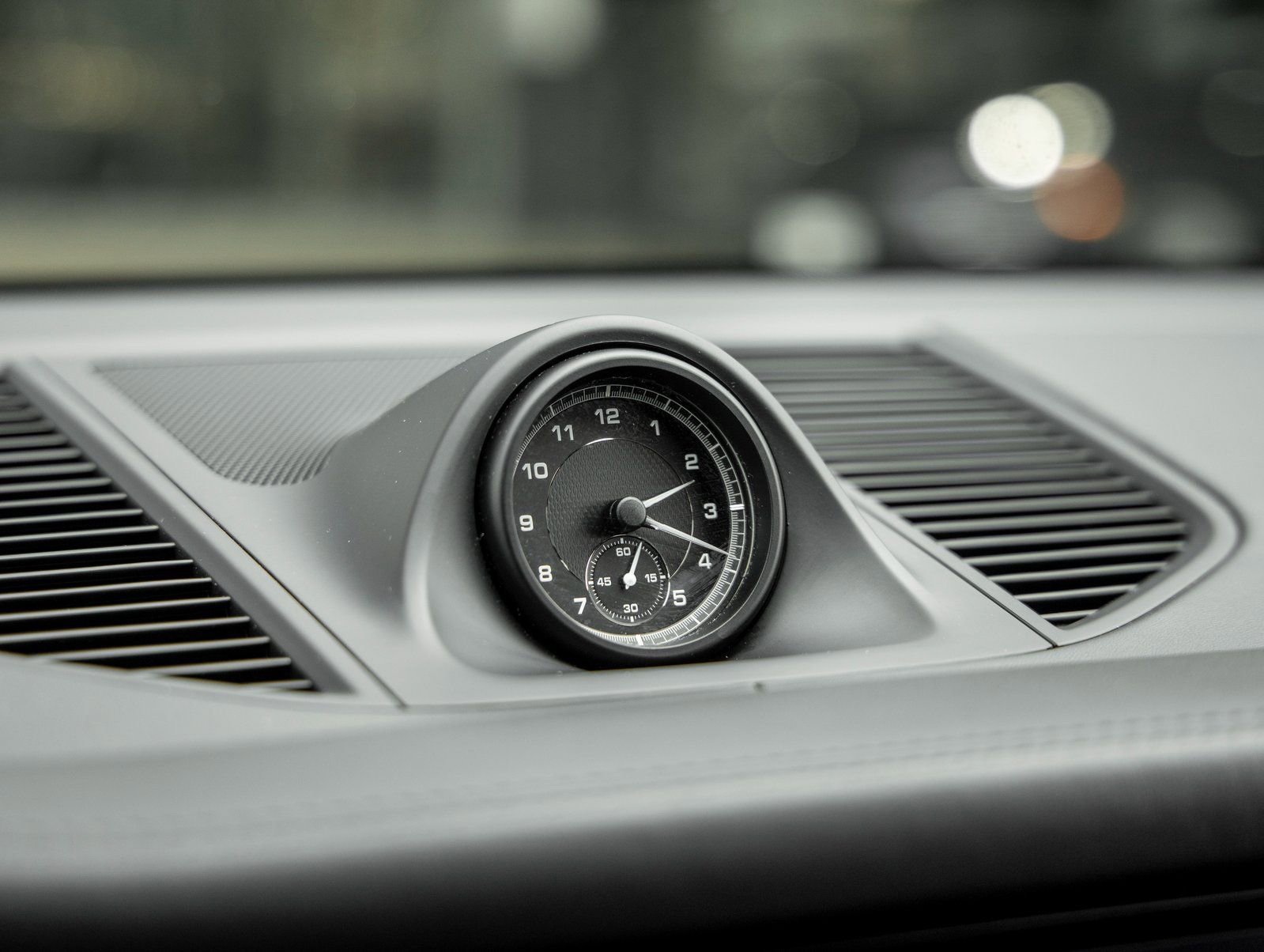 Used 2023 Porsche Macan GTS image 29